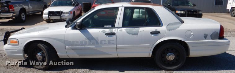 image for item HK9505 2007 Ford Crown Victoria Police Interceptor