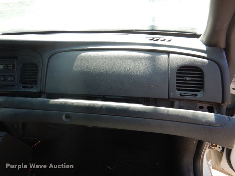 image for item HK9505 2007 Ford Crown Victoria Police Interceptor