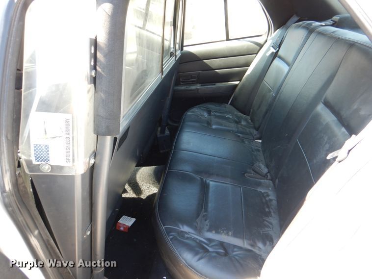 image for item HK9505 2007 Ford Crown Victoria Police Interceptor