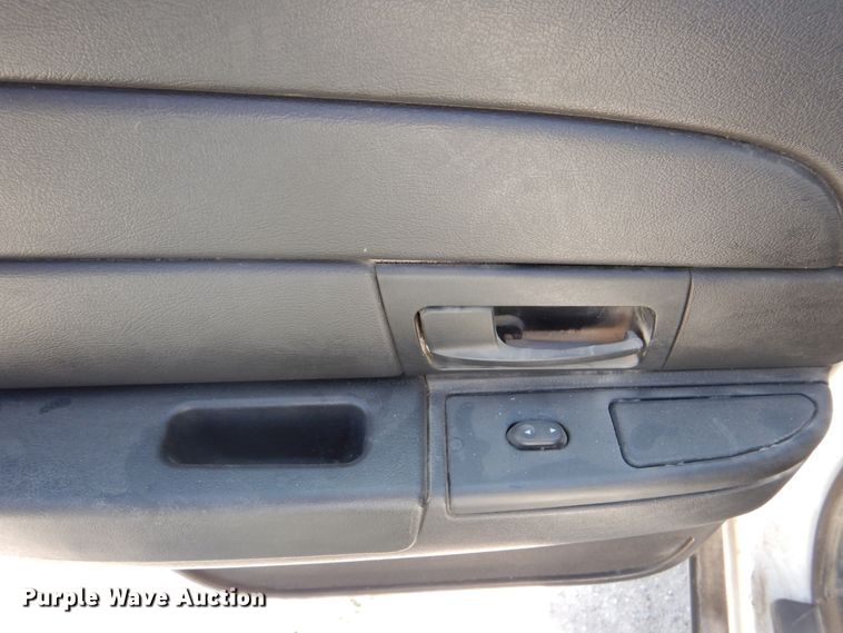 image for item HK9505 2007 Ford Crown Victoria Police Interceptor