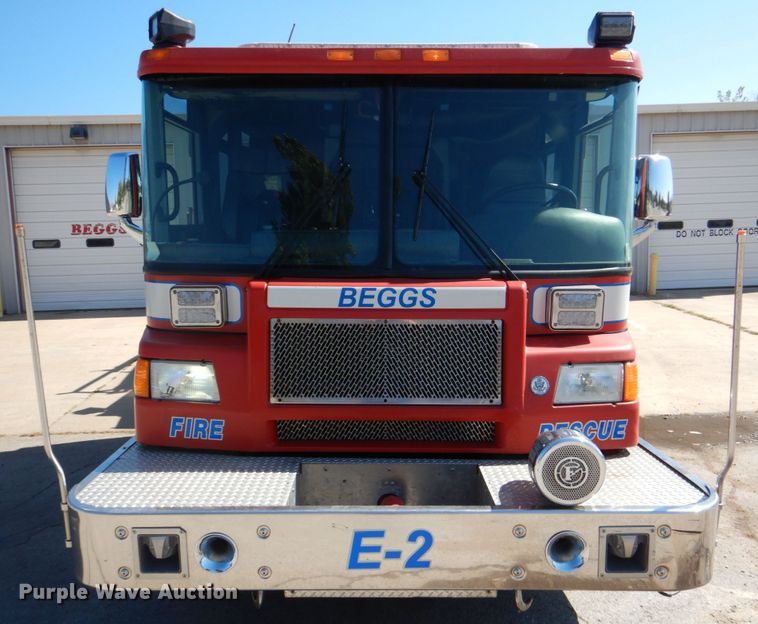 image for item HK9506 1998 Pierce  pumper fire truck