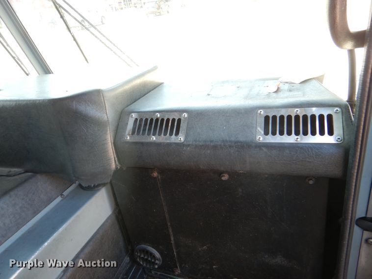 image for item HK9506 1998 Pierce  pumper fire truck