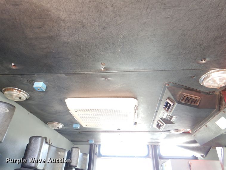 image for item HK9506 1998 Pierce  pumper fire truck