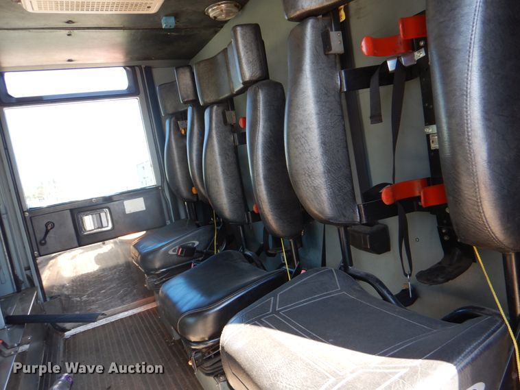 image for item HK9506 1998 Pierce  pumper fire truck