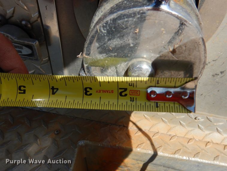 image for item HK9506 1998 Pierce  pumper fire truck