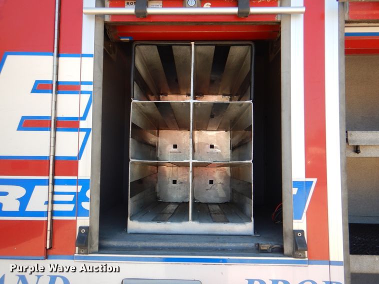 image for item HK9506 1998 Pierce  pumper fire truck