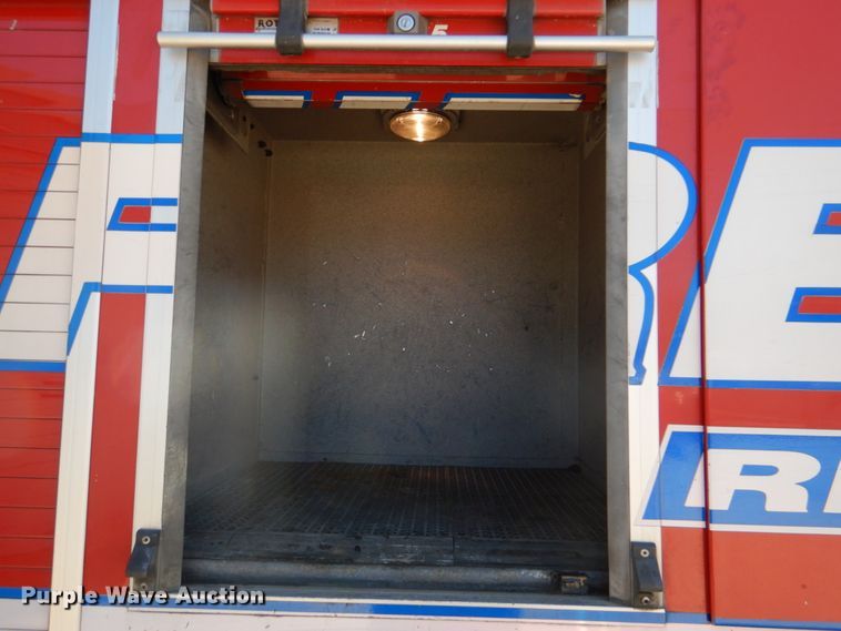 image for item HK9506 1998 Pierce  pumper fire truck