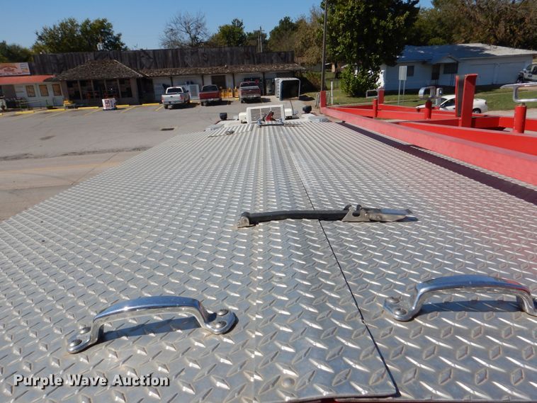 image for item HK9506 1998 Pierce  pumper fire truck