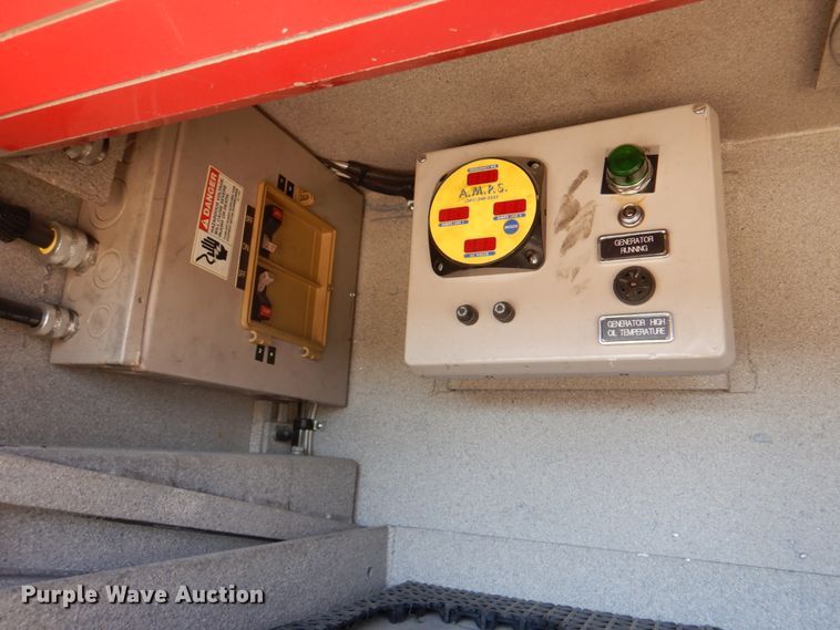 image for item HK9506 1998 Pierce  pumper fire truck