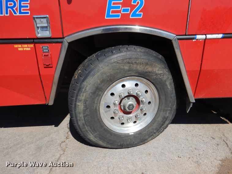 image for item HK9506 1998 Pierce  pumper fire truck