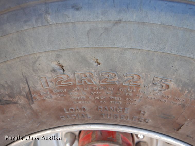 image for item HK9506 1998 Pierce  pumper fire truck