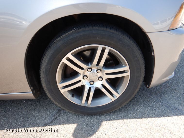 image for item HK9511 2013 Dodge Charger Police