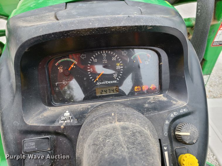 image for item HM9254 2007 John Deere 4320  tractor