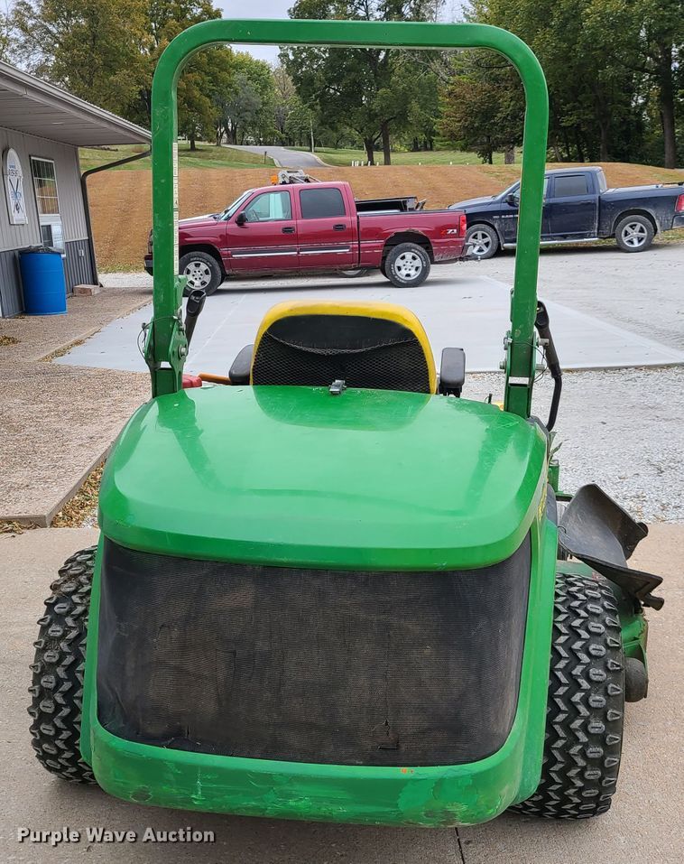 image for item HM9255 John Deere 997 ZTR lawn mower