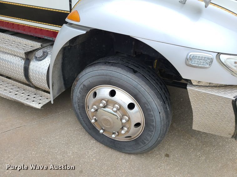 image for item HM9256 2014 International 4300  ambulance