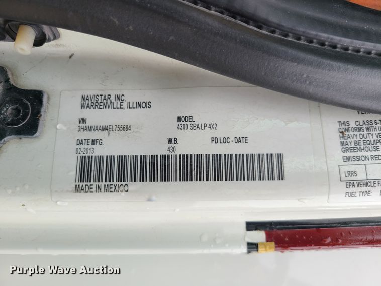 image for item HM9257 2014 International 4300  ambulance