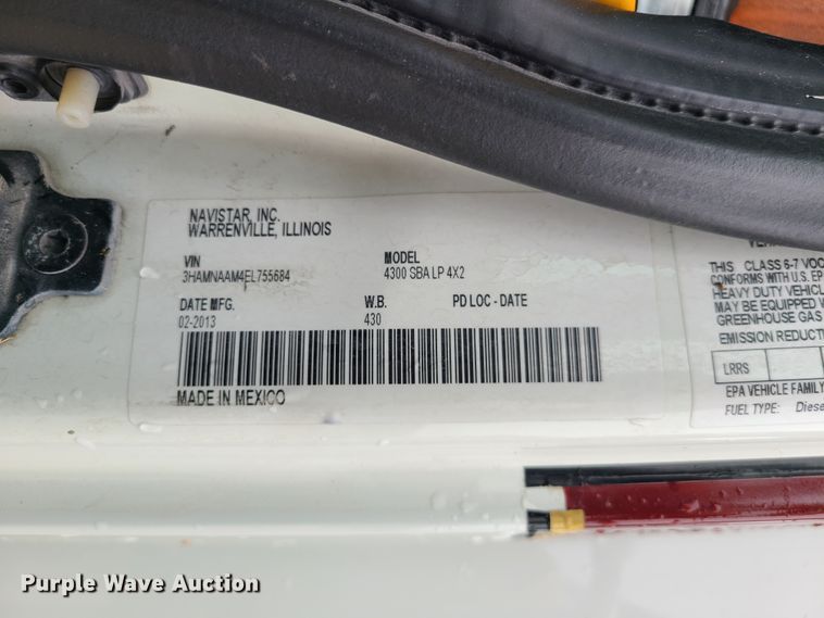 image for item HM9257 2014 International 4300  ambulance