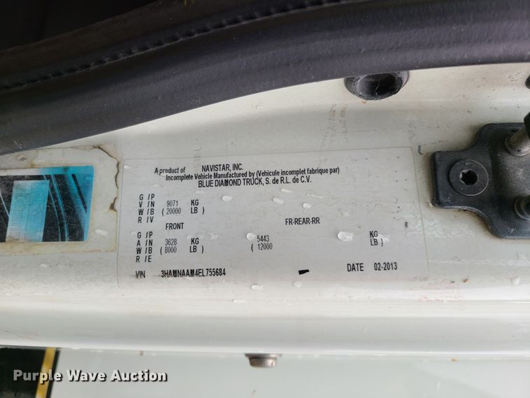 image for item HM9257 2014 International 4300  ambulance