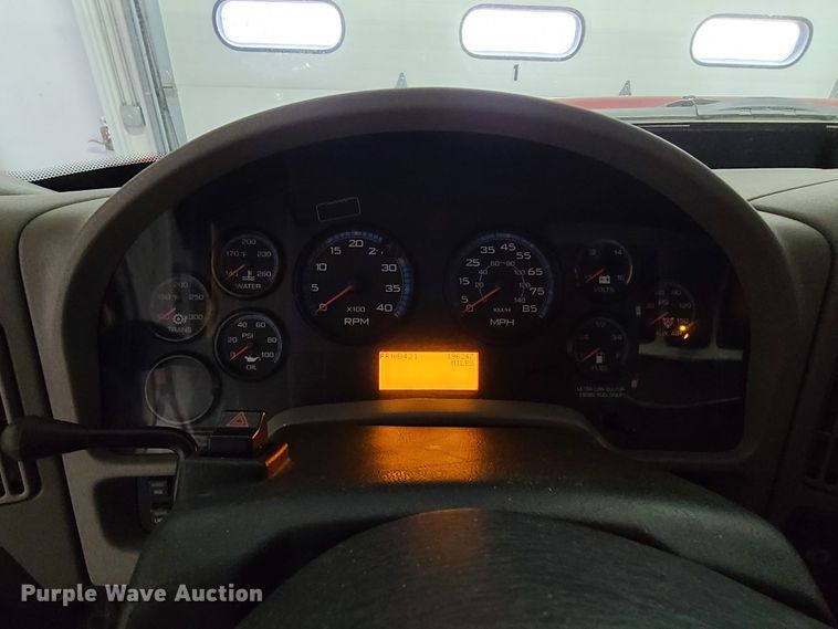 image for item HM9258 2014 International 4300  ambulance