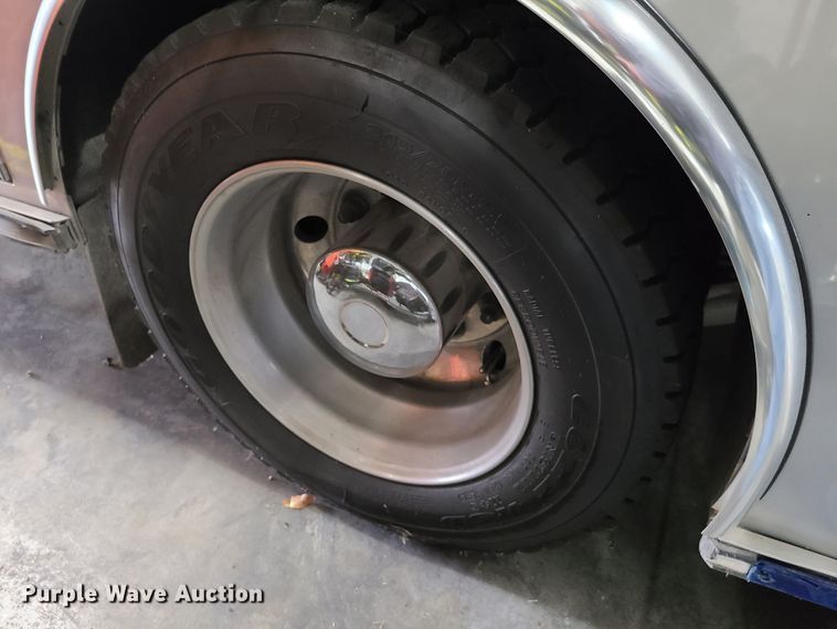 image for item HM9258 2014 International 4300  ambulance