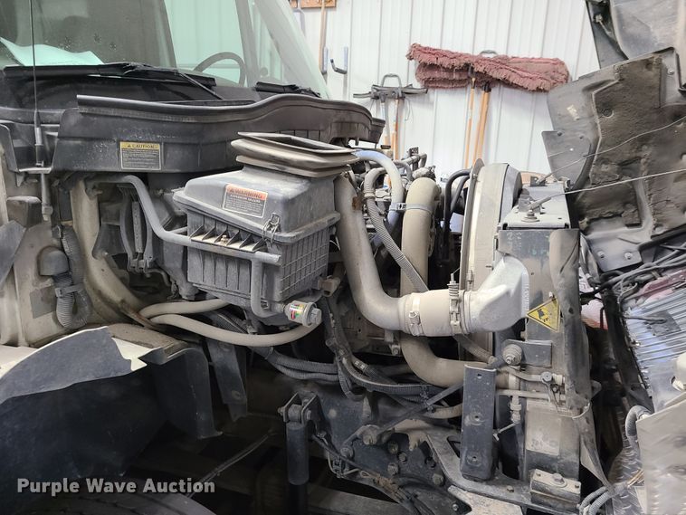 image for item HM9258 2014 International 4300  ambulance