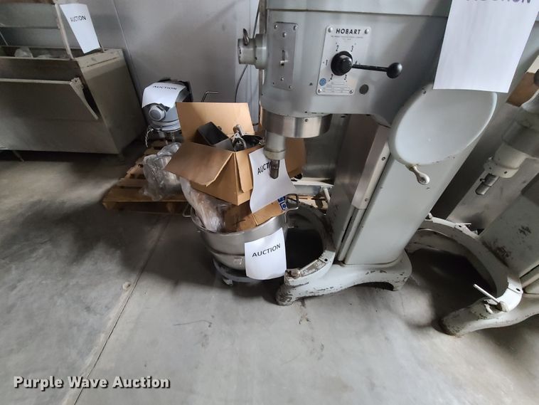 image for item HM9264 (2) Hobart H600 mixers