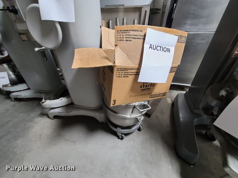 image for item HM9264 (2) Hobart H600 mixers