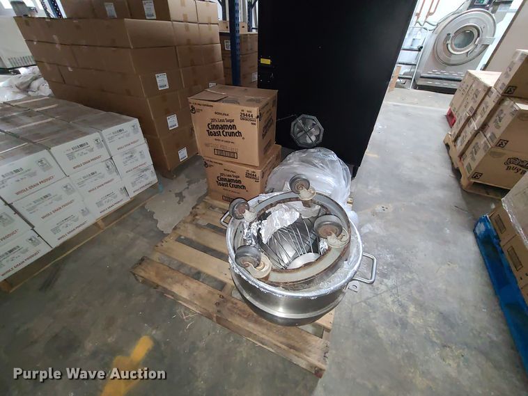 Restaurant equipment in Kansas City, MO Item HM9268 sold Purple Wave