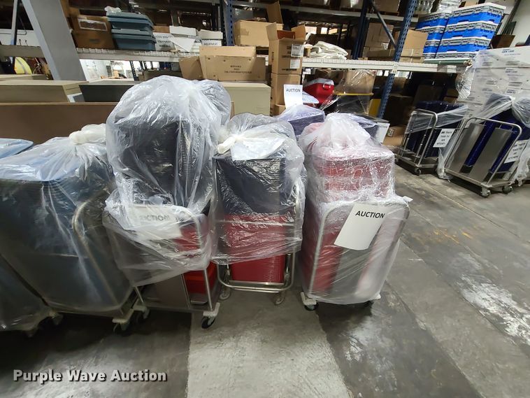 image for item HM9270 Approximately 1,200 lunch trays