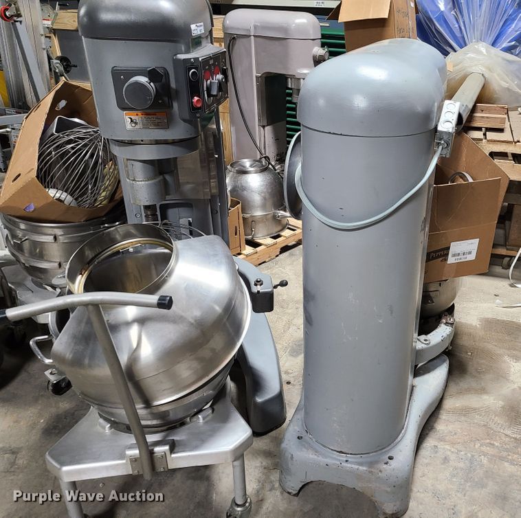 image for item HM9272 Hobart H600 mixer