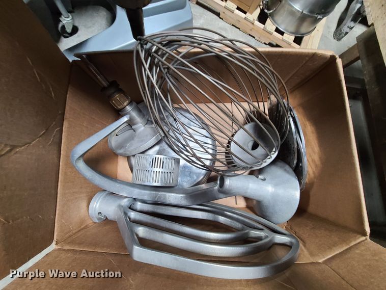 image for item HM9272 Hobart H600 mixer