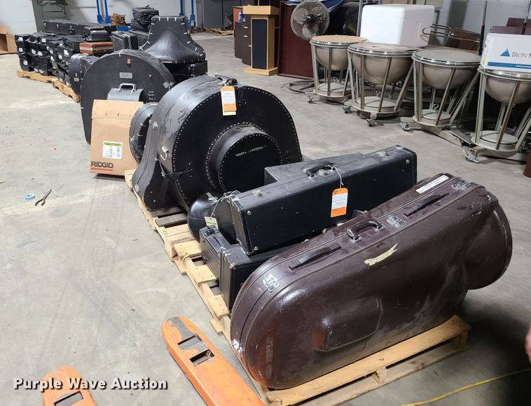 image for item HM9274 Band instruments