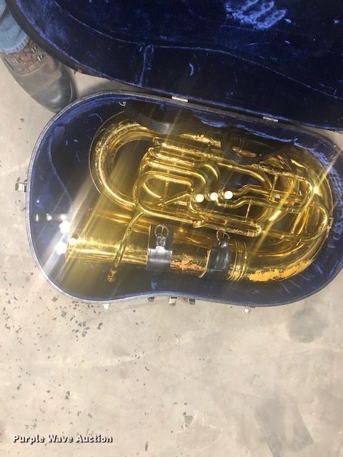 image for item HM9274 Band instruments