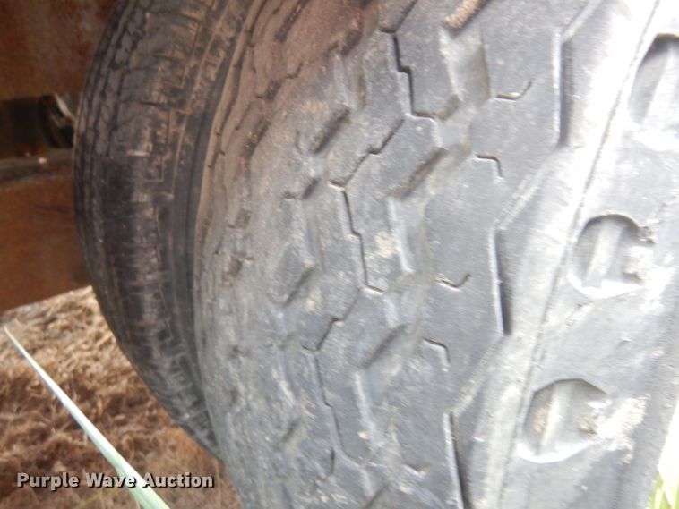 image for item HN9382 1988 Towmaster equipment trailer