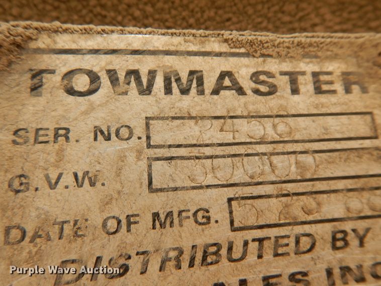 image for item HN9382 1988 Towmaster equipment trailer