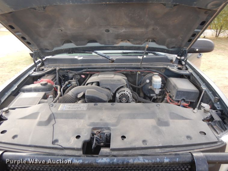 image for item HN9437 2009 Chevrolet Silverado 1500  Ext. Cab pickup truck