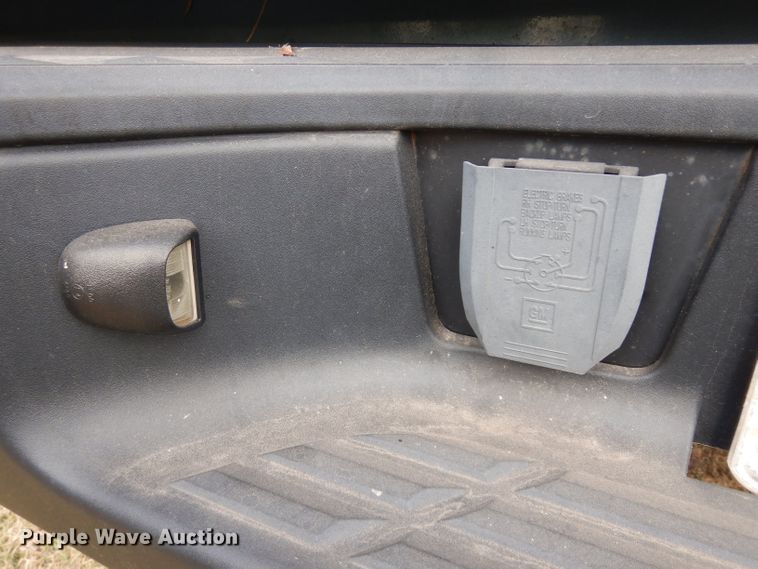 image for item HN9437 2009 Chevrolet Silverado 1500  Ext. Cab pickup truck