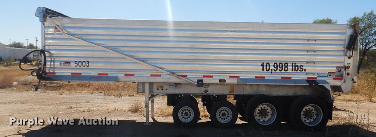 image for item HO9197 2006 Travis Body walking floor trailer