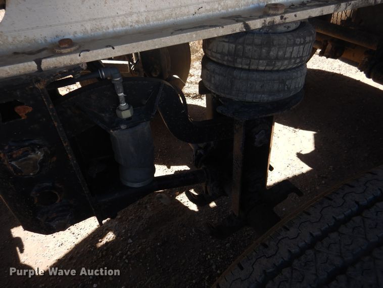 image for item HO9197 2006 Travis Body walking floor trailer