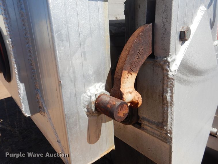 image for item HO9197 2006 Travis Body walking floor trailer