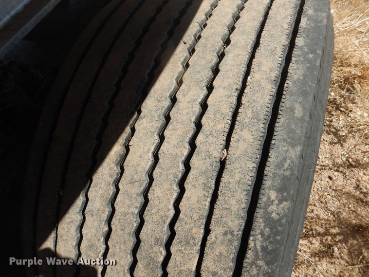 image for item HO9197 2006 Travis Body walking floor trailer