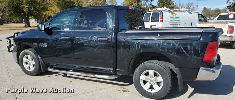 image for item HO9717 2013 Dodge Ram 1500  Crew Cab pickup truck