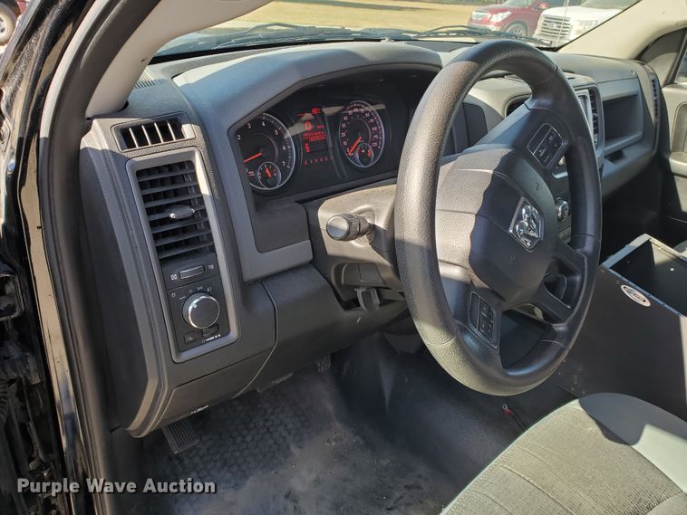 image for item HO9717 2013 Dodge Ram 1500  Crew Cab pickup truck