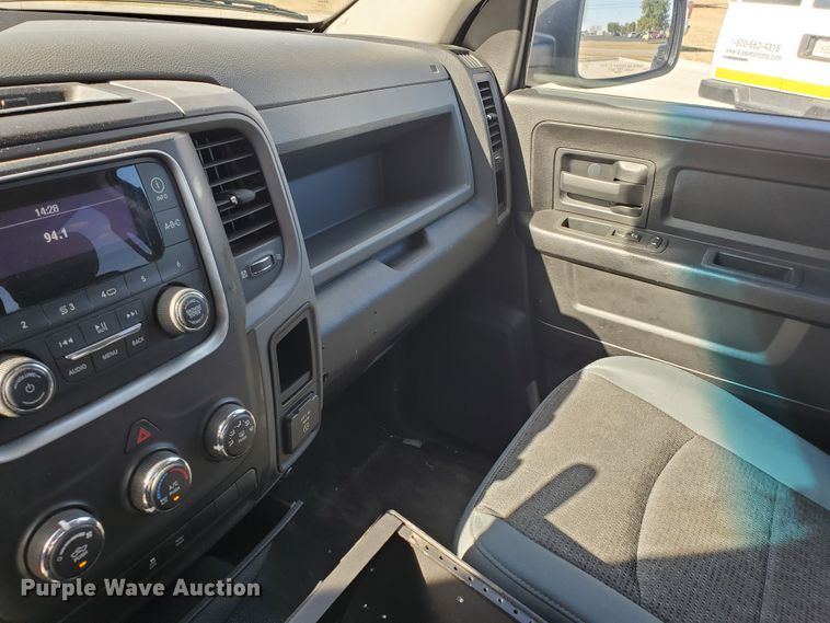 image for item HO9717 2013 Dodge Ram 1500  Crew Cab pickup truck