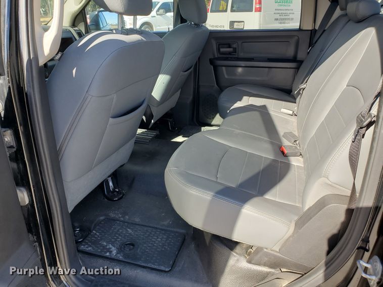 image for item HO9717 2013 Dodge Ram 1500  Crew Cab pickup truck