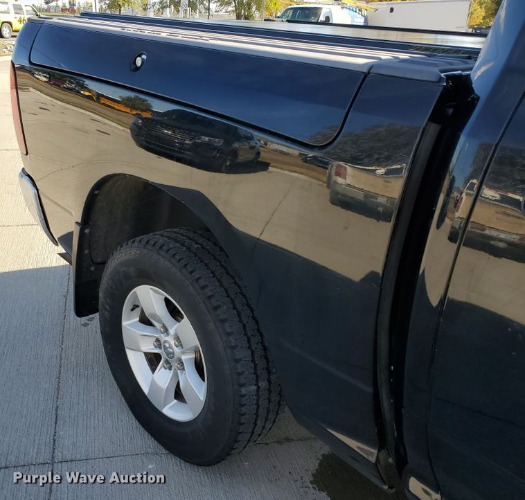 image for item HO9717 2013 Dodge Ram 1500  Crew Cab pickup truck