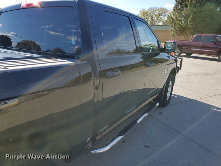 image for item HO9717 2013 Dodge Ram 1500  Crew Cab pickup truck