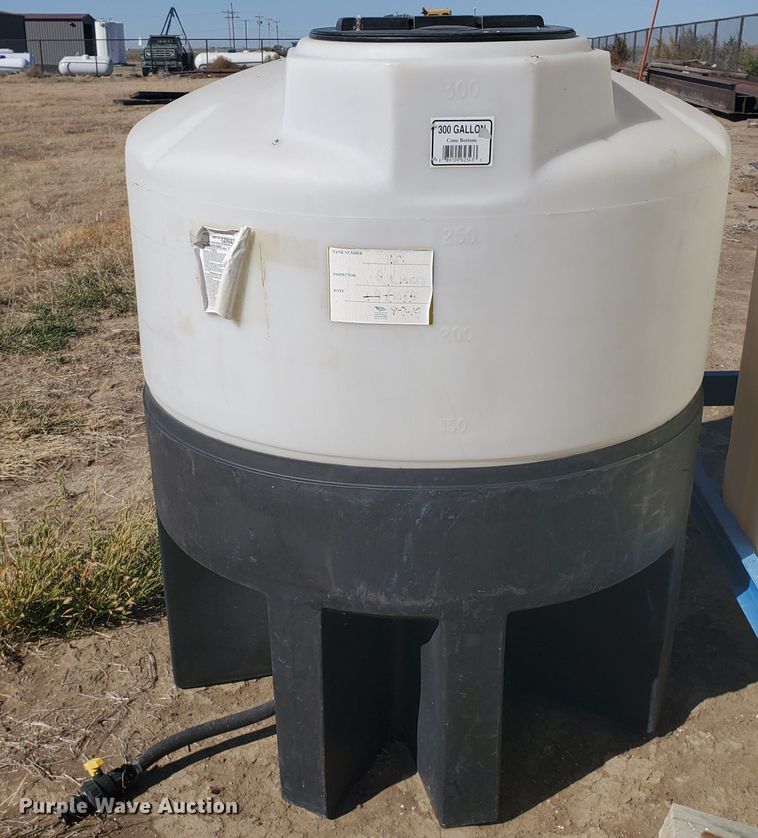 image for item HO9740 Cone bottom chemical tank
