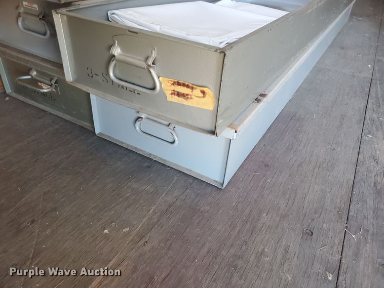 image for item HO9742 (9) metal-cased voting booth kits