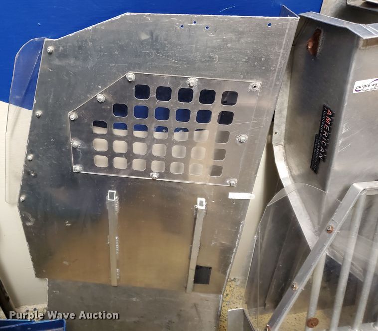 image for item HS9003 K-9/prisoner transport cage divider